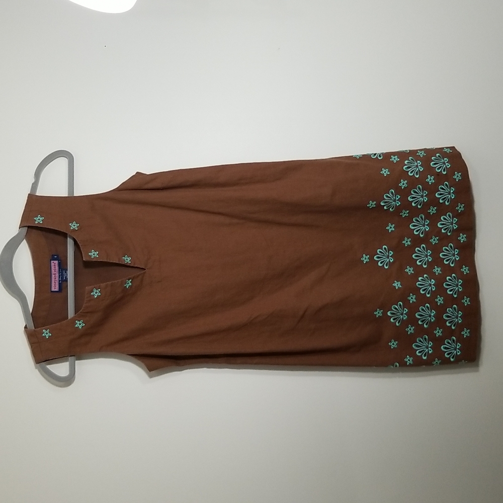 Vineyard Vines size 8 dress
